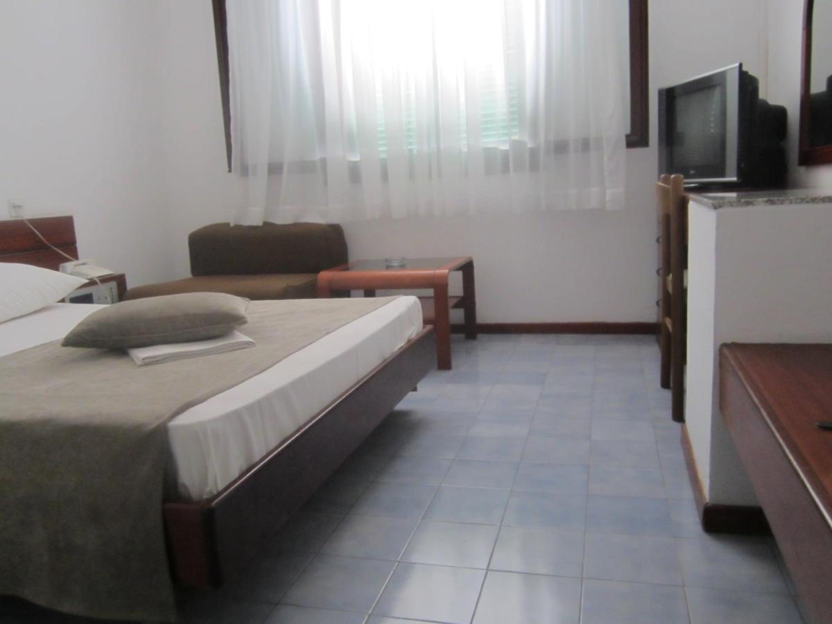 Hotel Zenit Neum Exterior foto