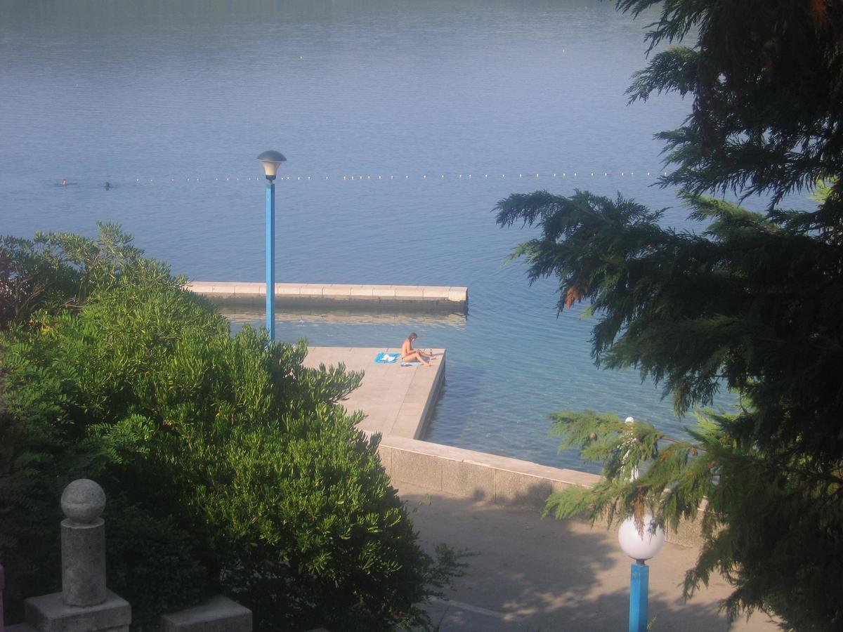Hotel Zenit Neum Exterior foto